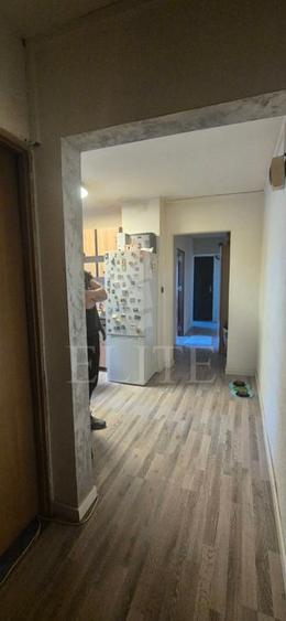 Apartament 3 camere în zona CASA VIKINGILOR