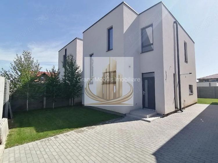 Casa aproape de scoala, gradinita, liceu, 4 camere, asfalt, toate utilitatile - 2