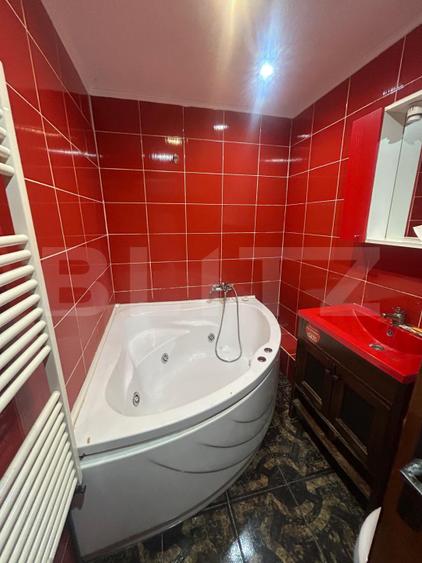 Apartament 2 camere decomandat cu balcon – zonă centrală liniștită Găești