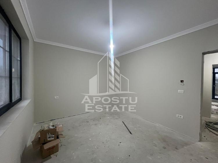 Duplex deosebit Dumbravita- spre pădure zona centrala