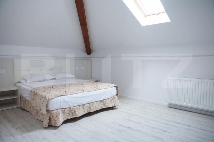 Pensiune premium, de închiriat, cu 6 camere, 420 mp, zona sud