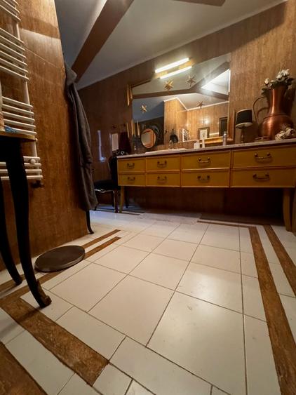 Baneasa, Sisesti, vanzare vila S+P+1E+M, renovata in 2014, 1576 mp teren,