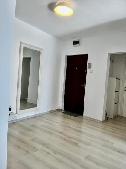 Apartament 3 camere, Calea Bucuresti, mobilat, centrala
