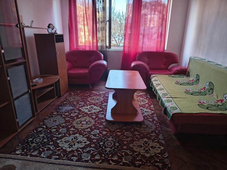 TOMIS 2,2 CAMERE ,LIBER, GAZE, 49 MP PRET 89.500 EURO
