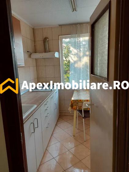 Apartament 3 camere de inchiriat, Crangasi, București | ApexImobiliare.ro