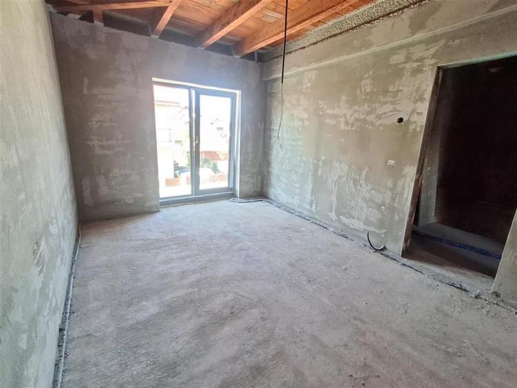 Duplex 4 camere zona Selimbar