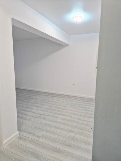 Garsonieră de vanzare