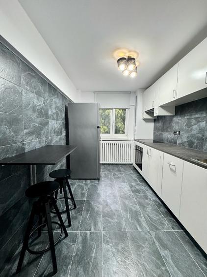 Apartament cu 3 camere | Totul nou | Decomandat | 2 băi | Bd. Ion Mihalache