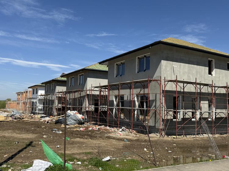 Vila individuala padurea Rosu/complex Ayan/comision 0