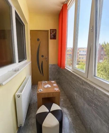 Apartament 2 camere, 56 mp utili,etaj 2,aproape de Bulevardul Pietonal