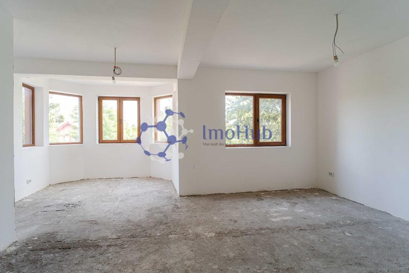 Casa P+M, teren 1.220 mp, Holboca, la strada principala