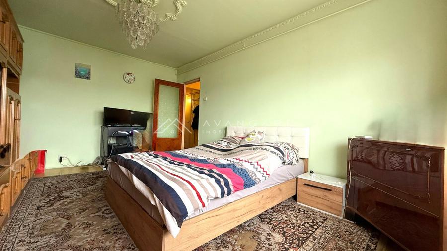 Apartament 3 camere, cart.Marasti, str.Cernei, 2 bai, 2 balcoane, decomandat