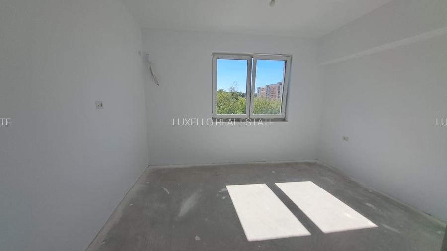 VILA LUX IN COMPLEX REZIDENTIAL - 48