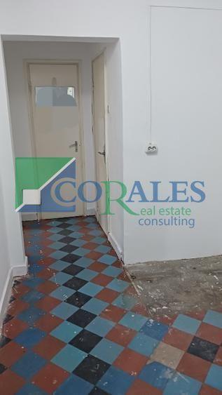 2 Camere, Etaj. 2, Decomandat, 48 mpu +logie închisa, langa Shopping City,