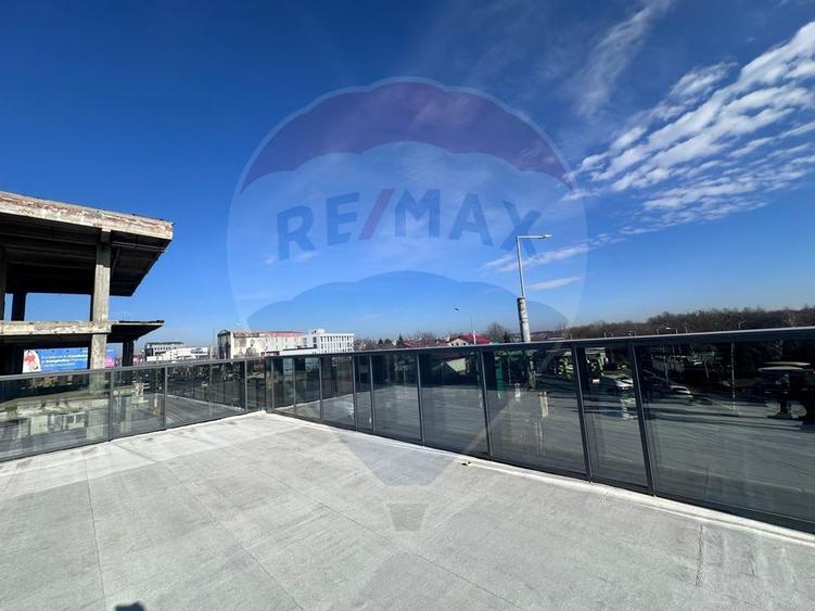 DE INCHIRIAT Spațiu comercial/showroom | 975 mp | Otopeni