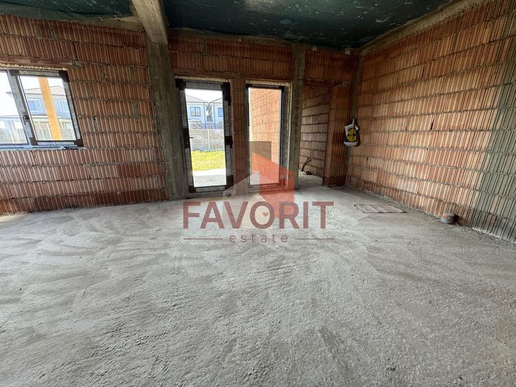 Duplex cu 4 camere de vanzare - Mosnita Noua. Zona Excelenta.