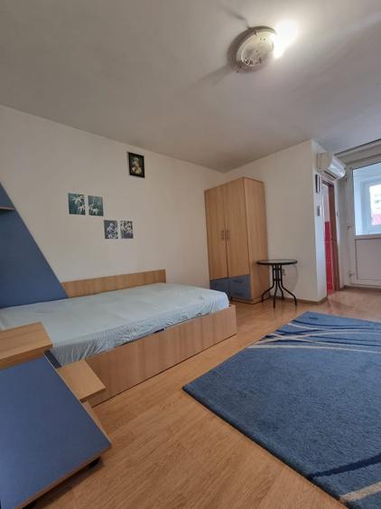 Garsoniera de inchiriat in zona drumul taberei ghencea