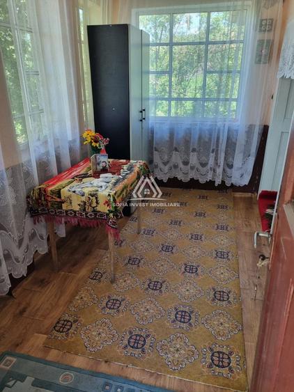 CASĂ LA ȚARĂ, SÂMBOLENI, COMUNA CAMARAȘU