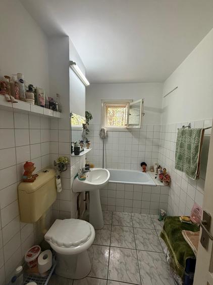MT238 Apartament 2 camere, parter inalt SAGULUI, centrala proprie