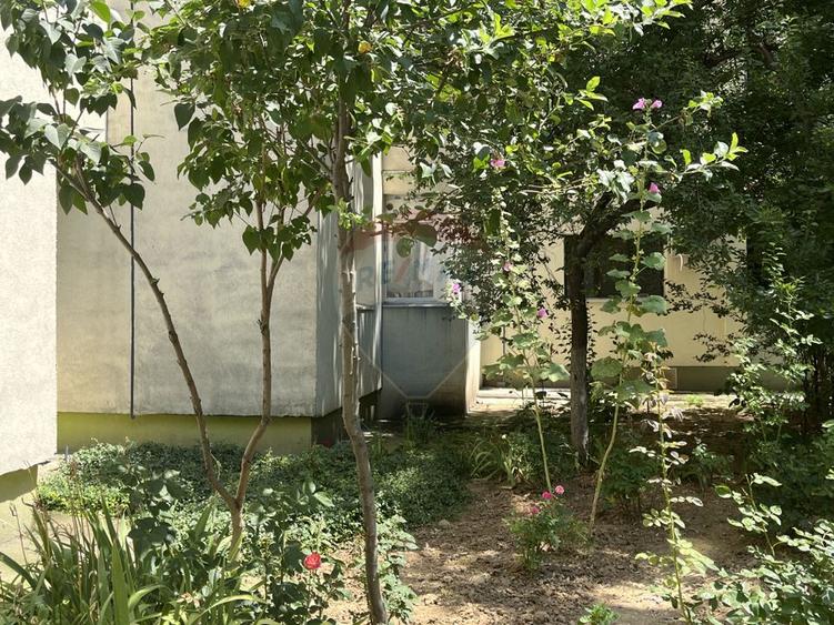 Garsonieră decomandată, renovată, mobilată si utilată - Piața Iancului