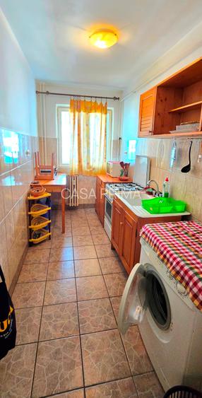 Se inchiriaza apartament 3 camere decomandat, bvd. Independentei, langa Golia - 6