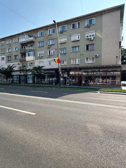 Inchiriez spatiu comercial ultracentral