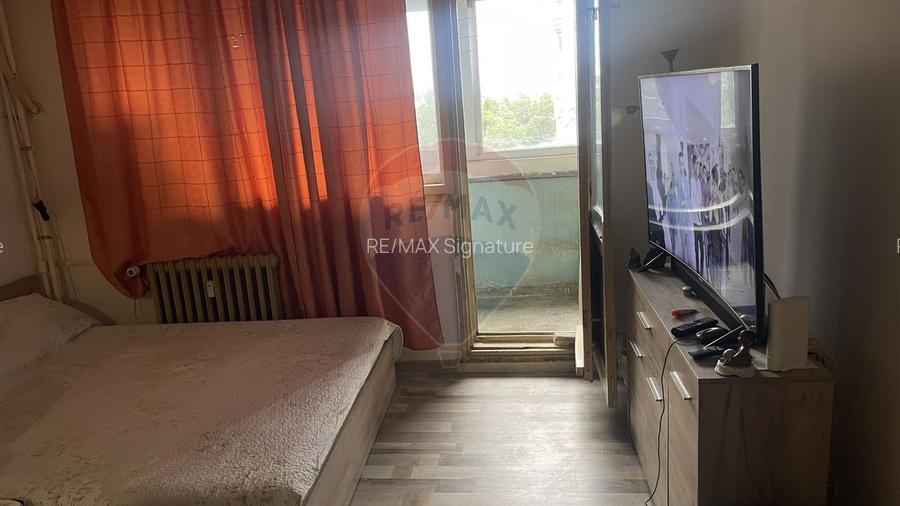 DE VANZARE Apartament 2 camere decomandat Piața Progresul - 2