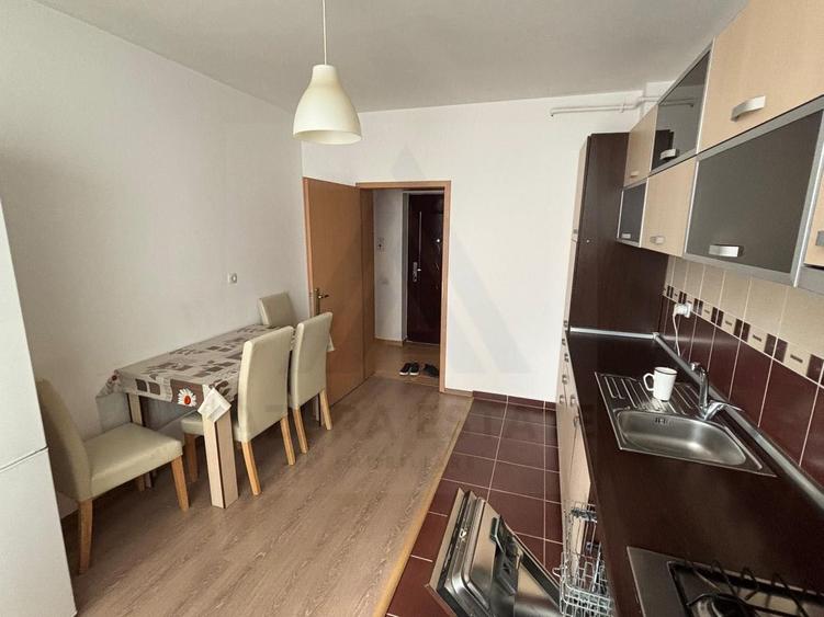 Apartament 2 camere 56 mp utili 2 balcoane etaj 2 Cartier Alma