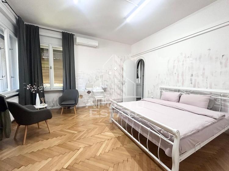 4 camere ultracentral, 132 mp + 2 terase complet renovat in Timisoara