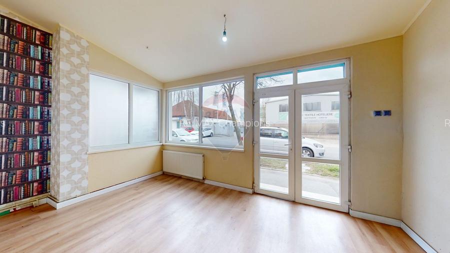 Spațiu comercial | str. Lunga | 84 mp | Trafic pietonal/auto | Vitrină - 2