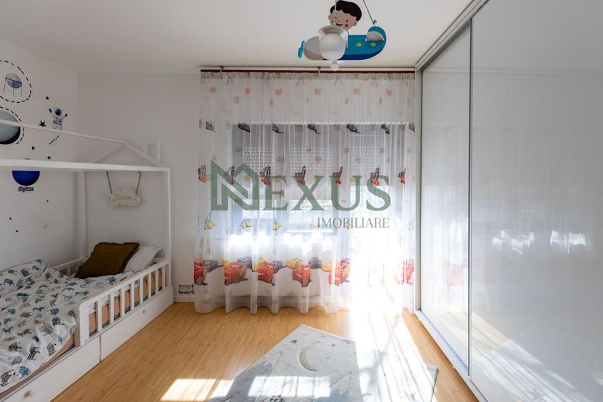 Casă/Vilă modernă de vânzare la intrare în Bogdan Vodă, județul Bacău.