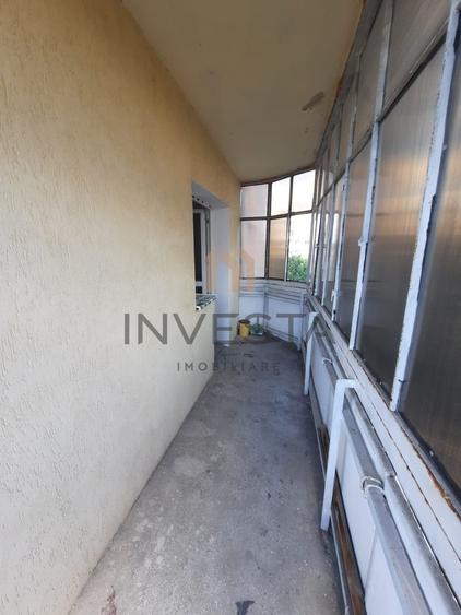 Apartament cu 4 camere decomandate, etaj intermediar, zona Marasti