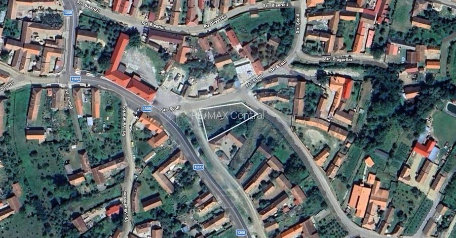 Teren intravilan în inima Țării Făgărașului/ Grid 980 mp - Comision 0 - 5