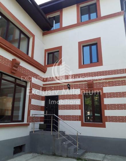 Vila / Casa Piata Victoriei /Sevastopol Birouri Parcare - 2