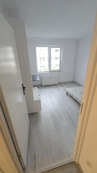 Apartament 3 camere Titan-Prevederii, 5 minute metrou 1 Decembrie