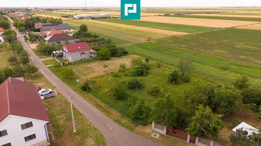 Teren intravilan de 596mp în Cicir, Vladimirescu