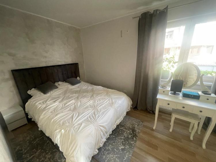 Apartament cu 2 camere, etajul 1, zona Craiovita Noua