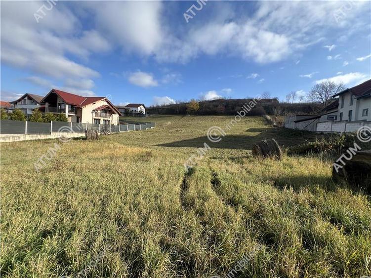 Teren intravilan de 3220 mp cu PUZ aprobat si utilitati in Sura Mare