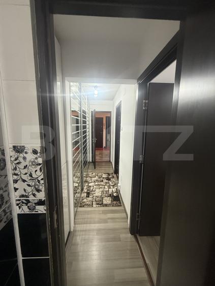 Apartament 3 camere, 70 mp, etaj 1- zona Micro 3