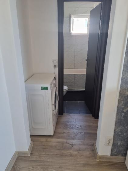 Inchiriez Apartament 2 camere semidecomandat ,sibiu,mihai viteazu