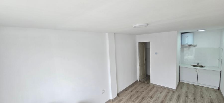 Garsoniera renovata totul nou