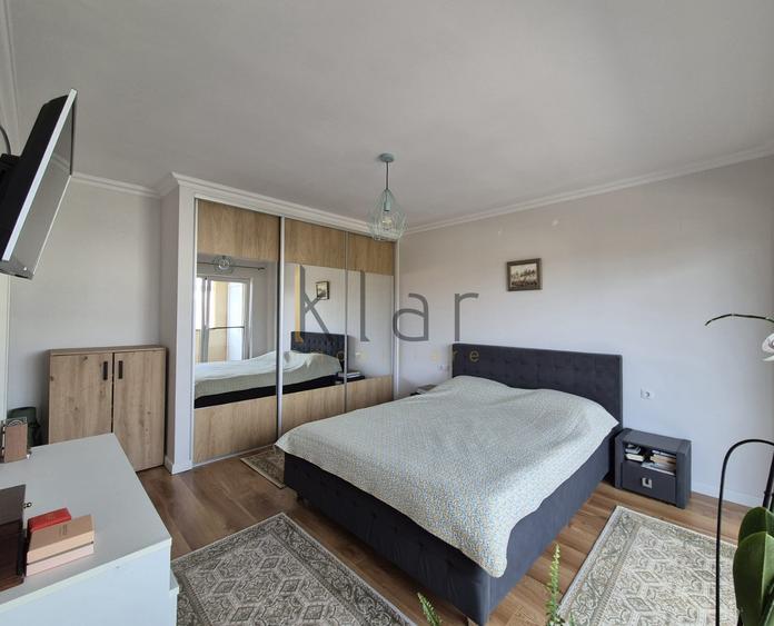 Apartament 3 camere, 56 mp, balcon 11 mp, parcare! Zona Florilor!