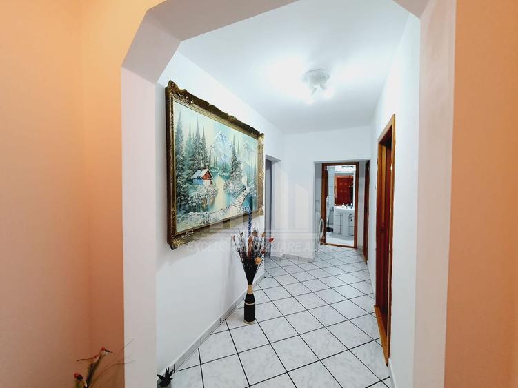 Apartament 5 camere decomandate | 100 mp | Mobilat si utilat | Cetate