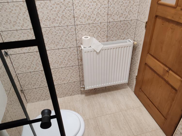 Garsoniera confort sporit, renovata zona Piata Tractorul