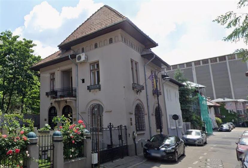 Vila interbelica in zona Dorobanti-Capitale