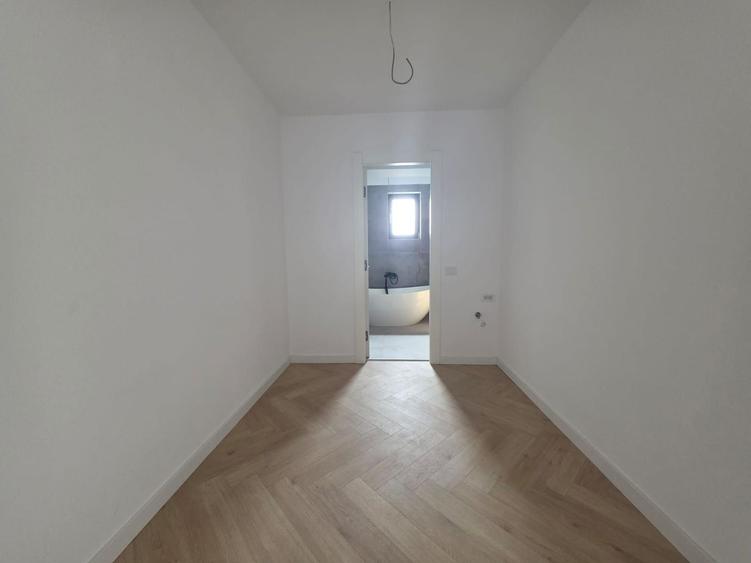 Apartament 4 camere de de vanzare Iancu Nicolae, Padurea Baneasa