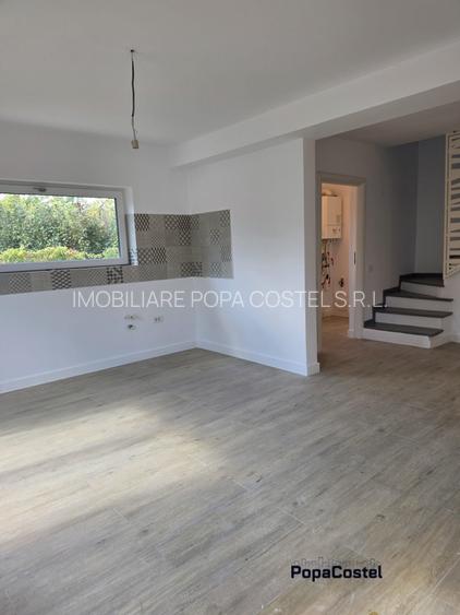 Otopeni - Odai duplex P+1E cu 4 camere, 2 bai, bucatarie deschisa, teren 250 mp