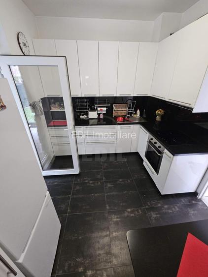 Apartament de închiriat, 4 camere, 130 mp, semicentral zona Horea - 13
