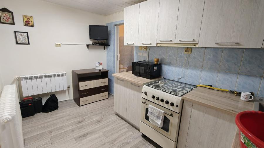 Casa de vanzare cu potențial de investitie