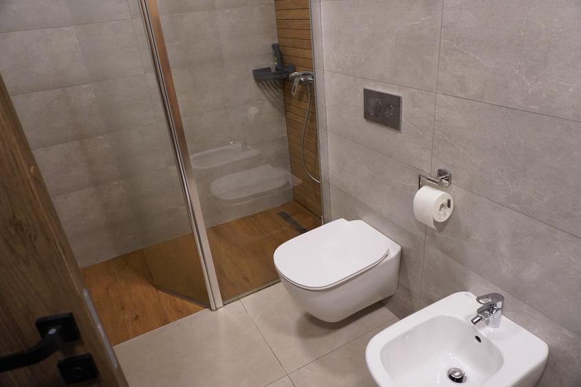 2 camere Pitești / UltraCentral , mobilat / utilat / PARCARE !
